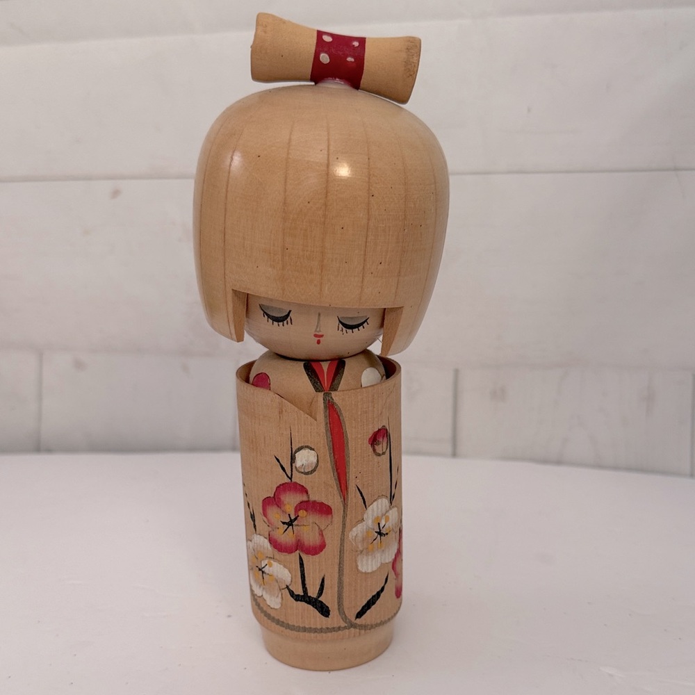 Handcrafted Wooden Japanese Kokeshi Doll - Natural and Red Accents